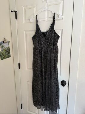 torrid Black Metallic-Thread V-Neck Spaghetti Strap Maxi Dress